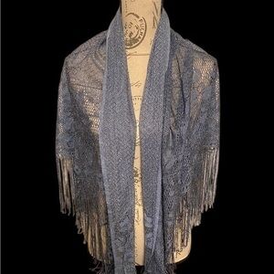 Light blue, sparkly wrap